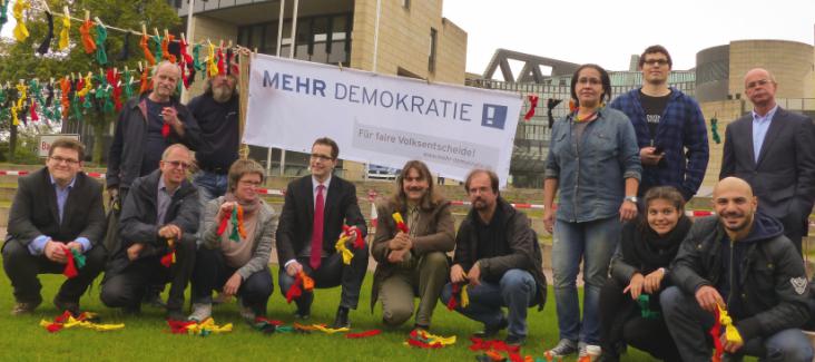 Activists in front of the parliament of Northrhine-Westphalia