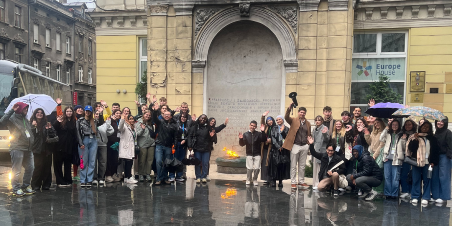 Photo courtesy of Youth Bridges Europe team